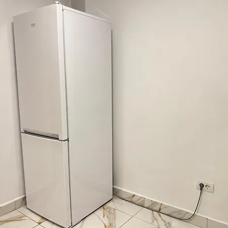 Tomis Nord Apartmán *